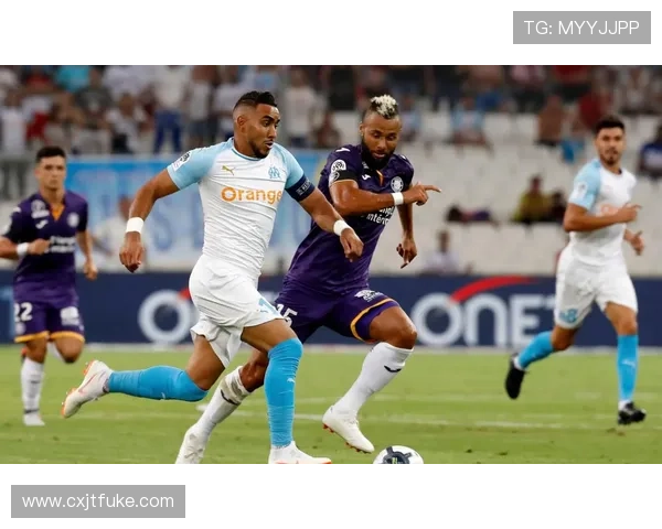 图卢兹足球俱乐部崛起之路与法甲新势力发展全景观察历史传承和未来愿景解析